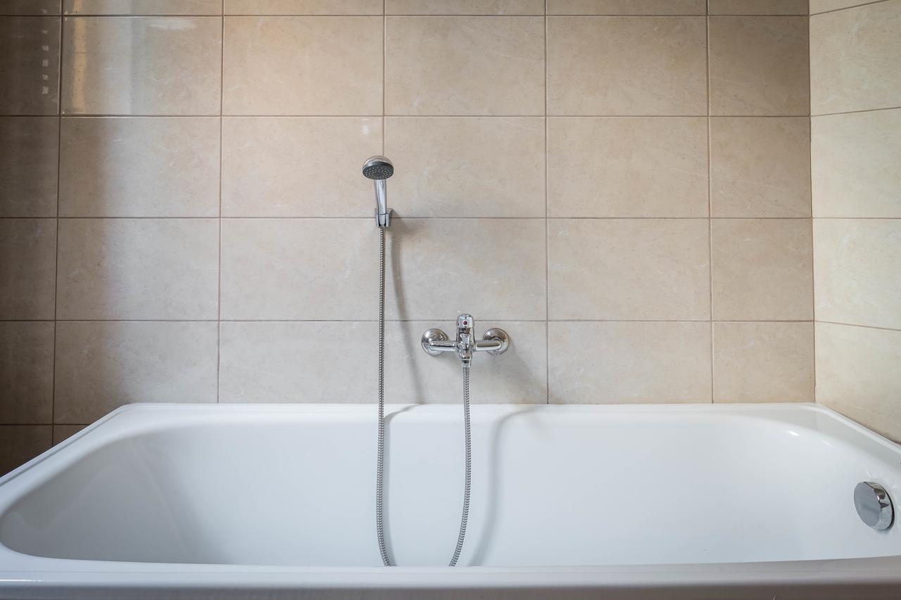Fragola Budget Apartments & Rooms Краков Экстерьер фото