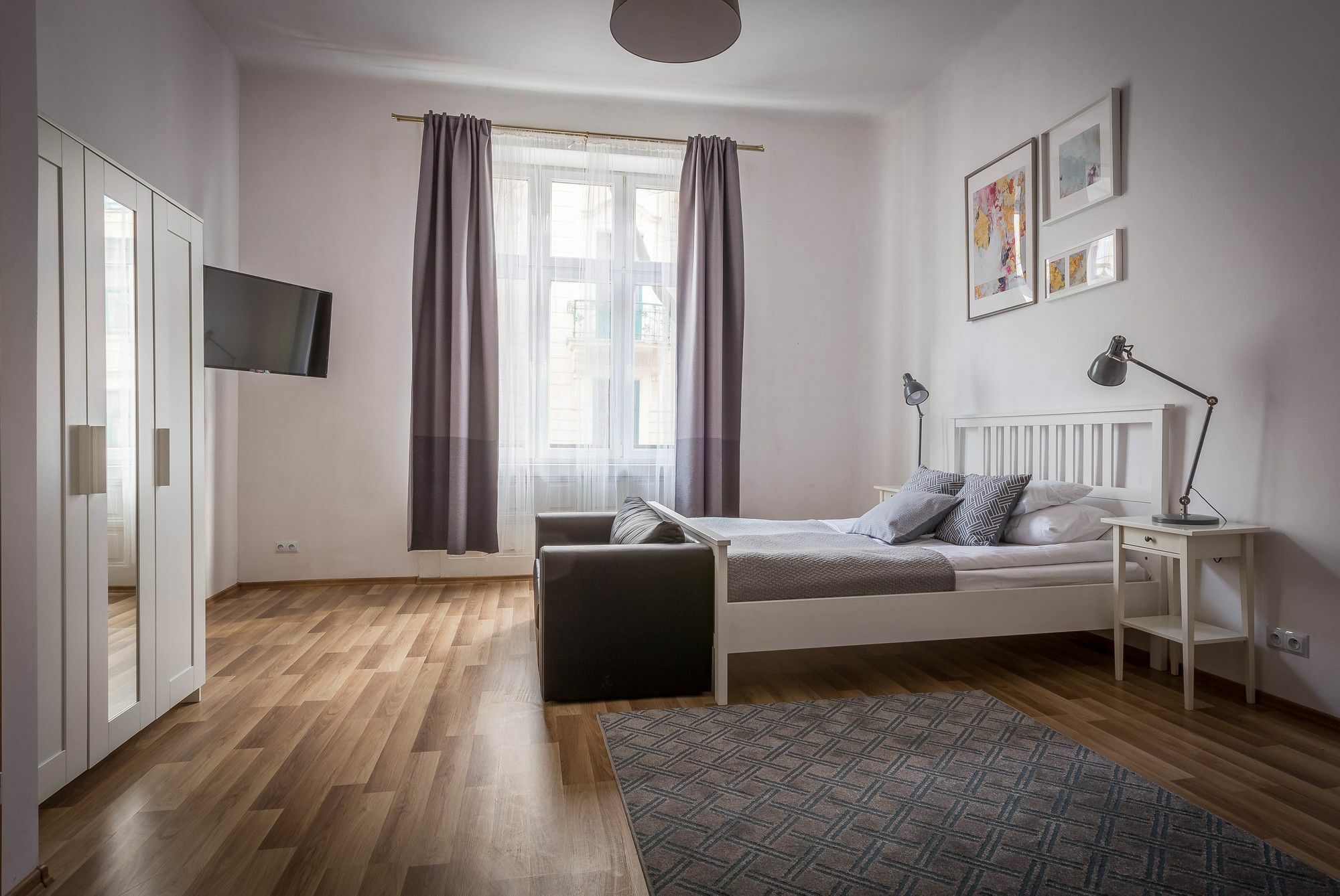 Fragola Budget Apartments & Rooms Краков Экстерьер фото